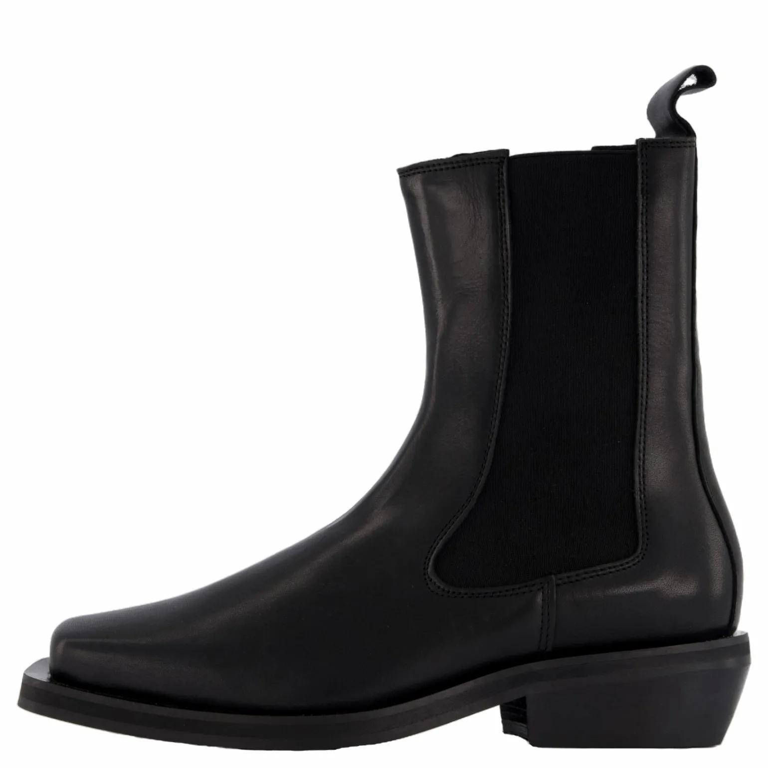 Anine Black