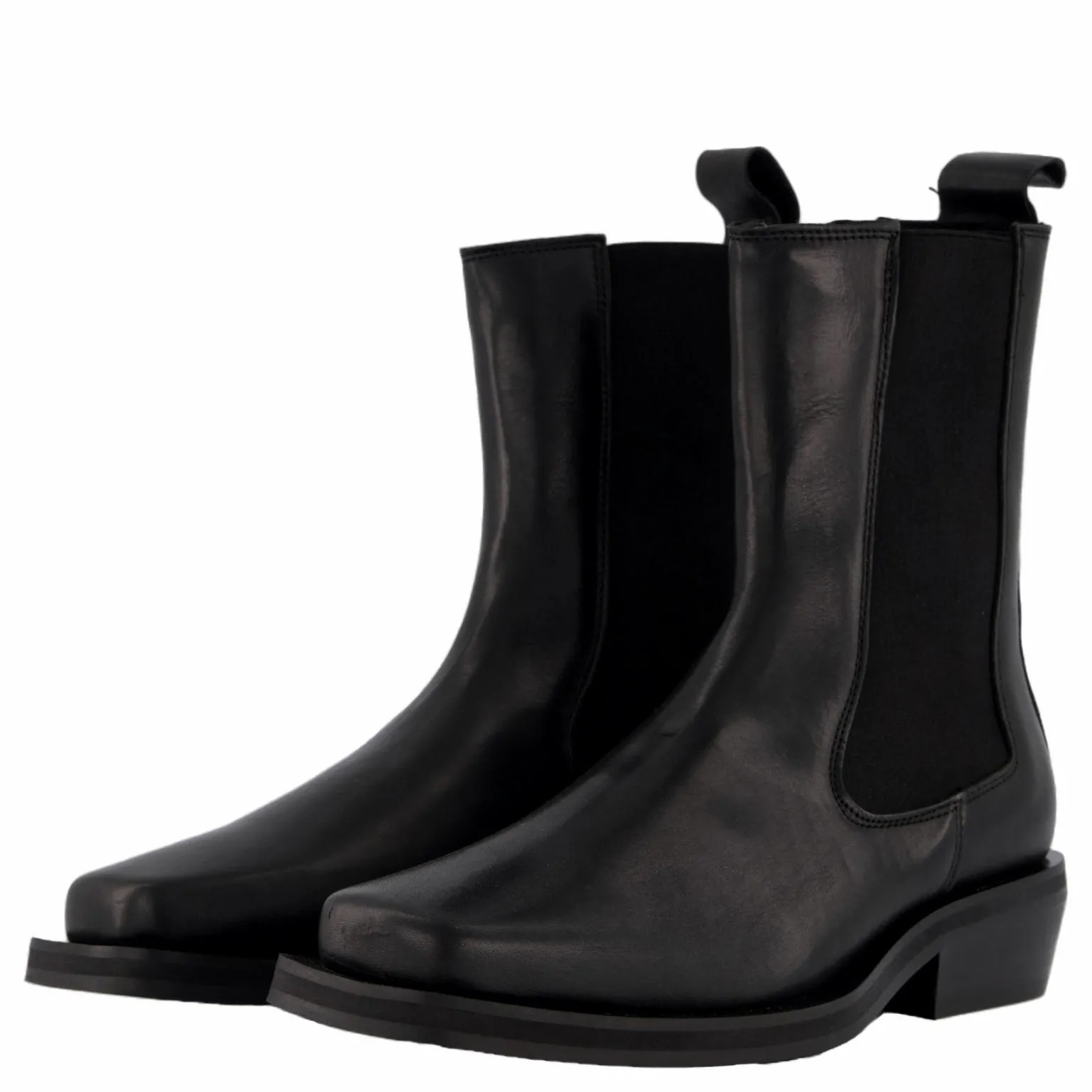 Anine Black