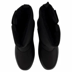 Anya W Black