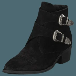 Carina Black