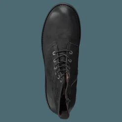Carina Black