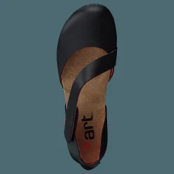 Creta Black