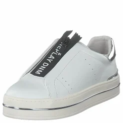 Dance White