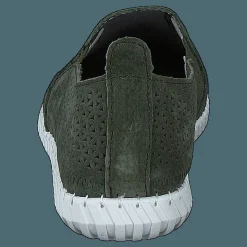 Holly  dark Green