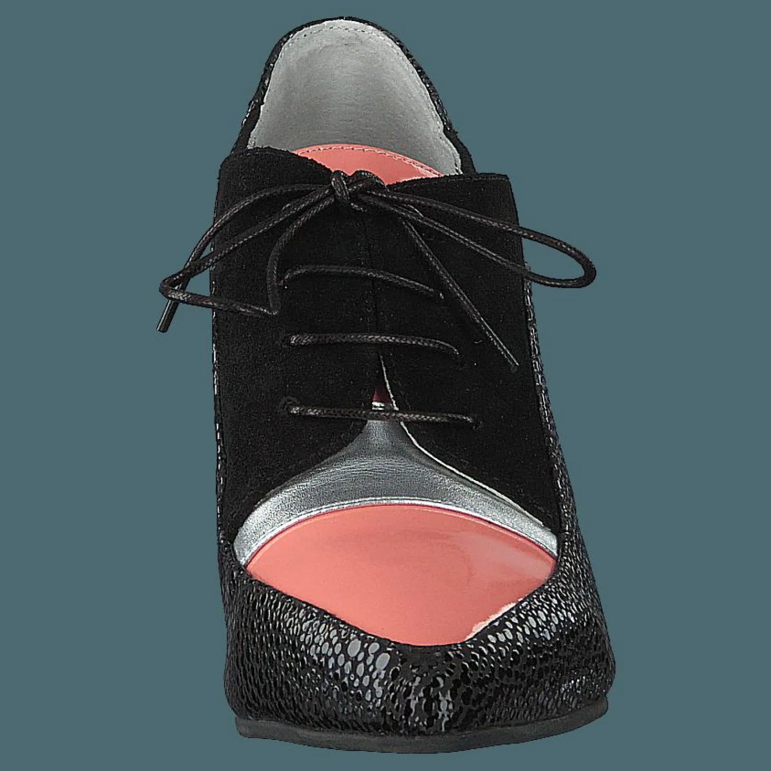 Kitten Black
