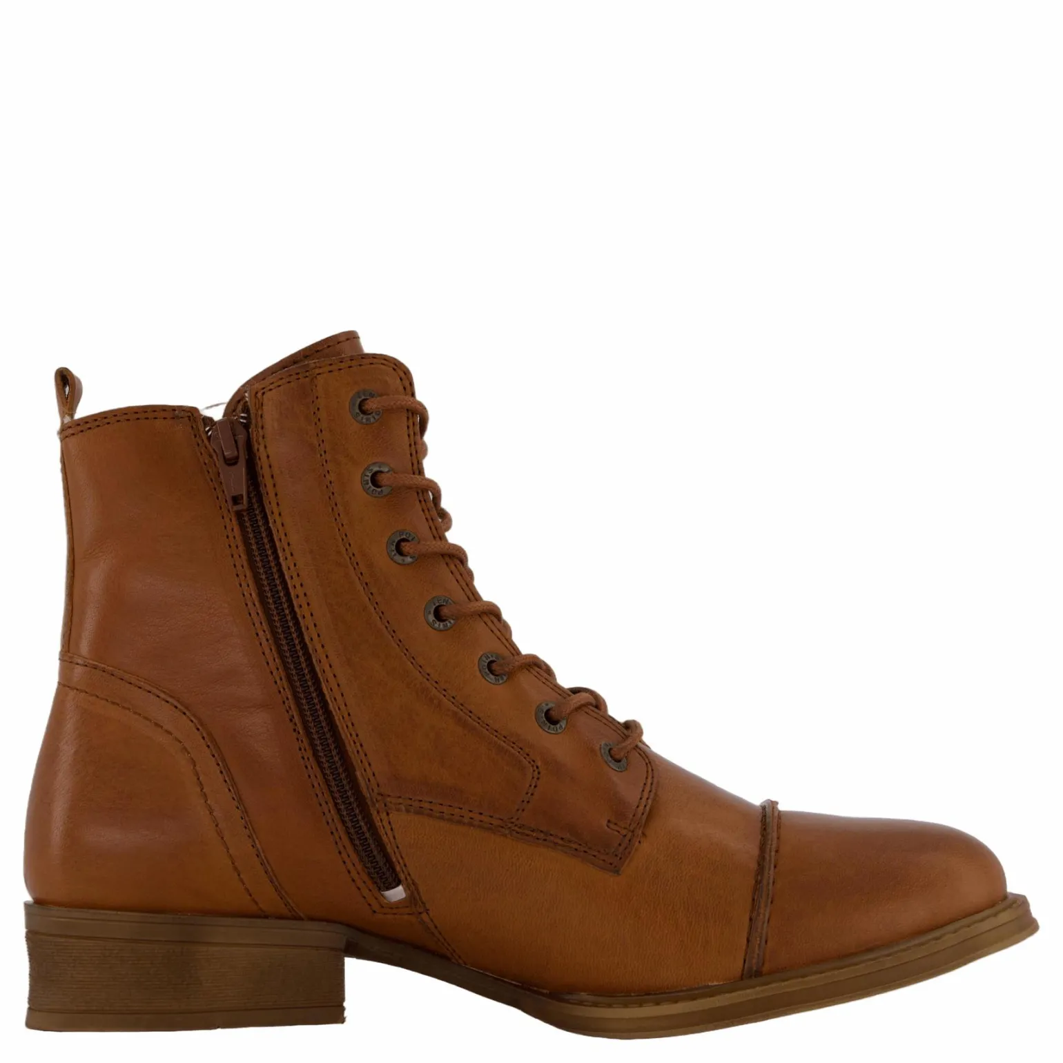 Pandora Boot