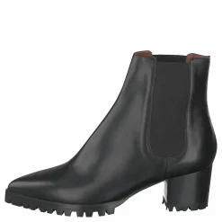 Sable Tractor Black